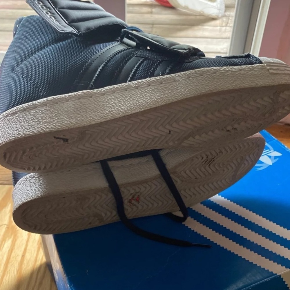 Adidas - Picture 6 of 6